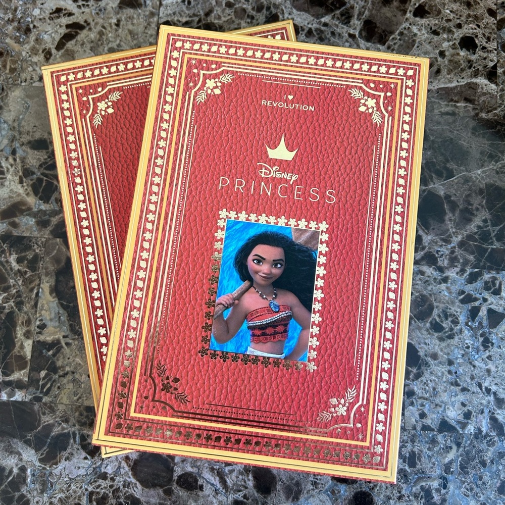 💄Disney Revolution Moana Eyeshadow Palette - Picture 3 of 8